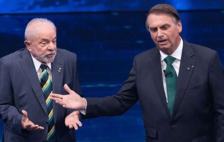 Lula e Bolsonaro em debate presidencial.