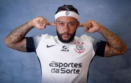 Memphis Depay pode renovar contrato com o Corinthians
