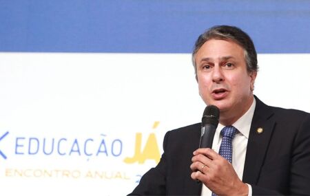 Camilo Santana, ministro da Educa&ccedil;&atilde;o.