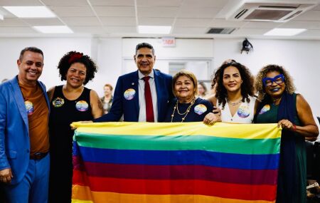 Frente Paralmentar pelo direitos LGBTQIAPN+.