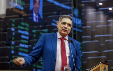 Dep. Jo&atilde;o Paulo, criador da frente Parlamentar para a Cannabis medicinal