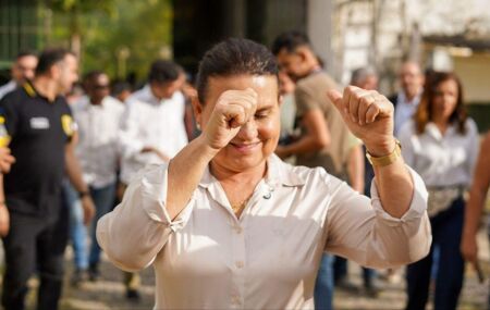 Prefeita de Igarassu Elcione Ramos.