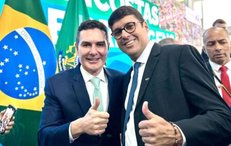 Prefeito Diego Cabral consegue recursos para Camaragibe.