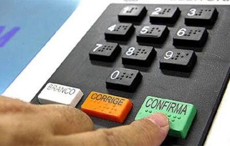 Urna eletr&ocirc;nica.