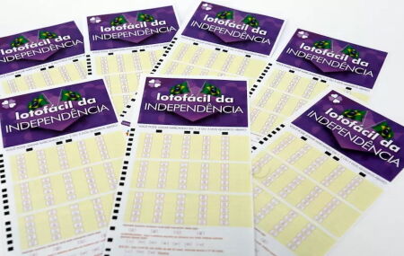 Volante da Lotof&aacute;cil de Independ&ecirc;ncia