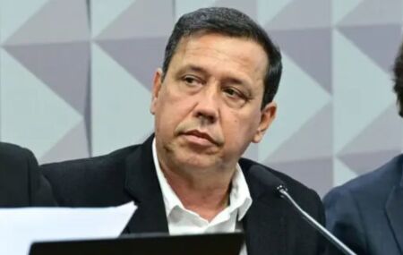 Relator da CPI do INSS afirma que vai pedir pris&atilde;o do presidente do sindicato do irm&atilde;o de Lula.