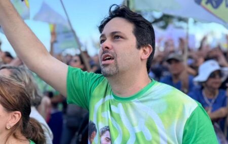 Felipe Alecrim no "Caminhada Sim &agrave; Vida".