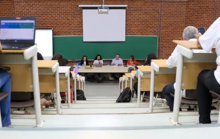 Sala de aula em universidade.
