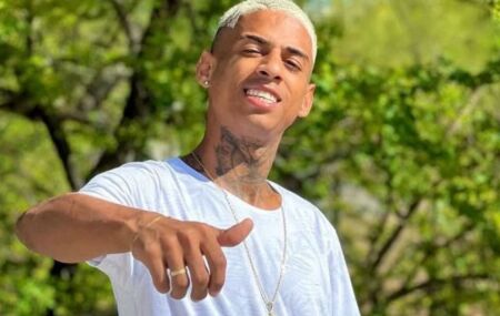 Influenciador Mano Truta.