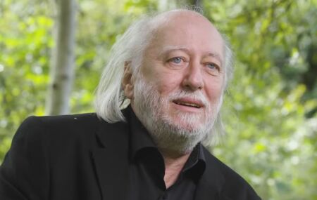 Autor de "S&aacute;t&aacute;ntang&oacute;", h&uacute;ngaro L&aacute;szl&oacute; Krasznahorkai ganha o Pr&ecirc;mio Nobel de Literatura 2025