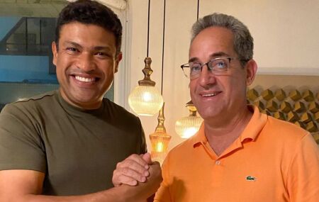 Joel da Harpa e Marcone do Society. 