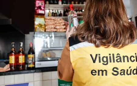 Minist&eacute;rio da Sa&uacute;de diz que Brasil tem 209 casos suspeitos de intoxica&ccedil;&atilde;o por metanol