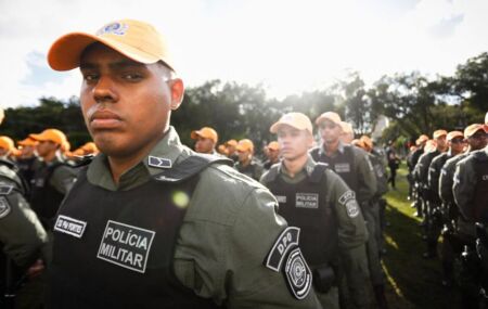 Policiais militares de Pernambuco.