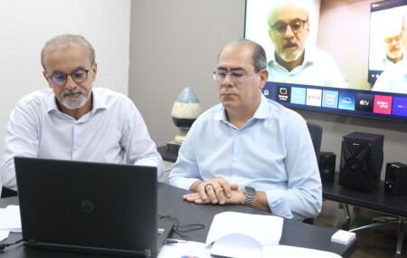 Prefeito de Jaboat&atilde;o Mano Medeiros.