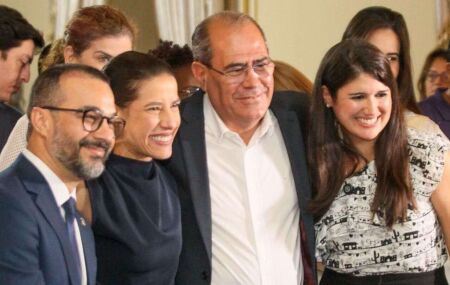 Prefeito Mano Medeiros garante constru&ccedil;&atilde;o do CEU da Cultura.