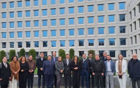 Raquel Lyra anuncia cont&ecirc;ineres da Maersk no Porto de Suape.