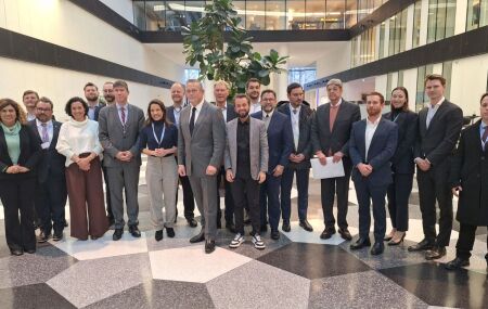 A governadora Raquel Lyra apresentou o Estado de Pernambuco a empres&aacute;rios Dianamarqueses