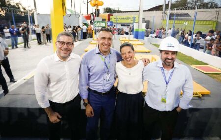 Governadora Raquel Lyra inaugura nova estrutura de esgotamento sanit&aacute;rio.