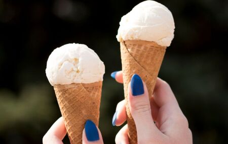 Casquinha com sorvete. 