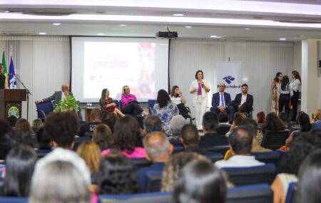 Vice-governadora Priscila Krause, no evento em conjunto com a Receita Federal.