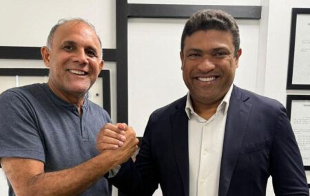 Givanildo C&acirc;ndido declara apoio para Joel da Harpa.