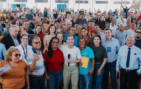 Governadora destaca crescimento de carteira. 