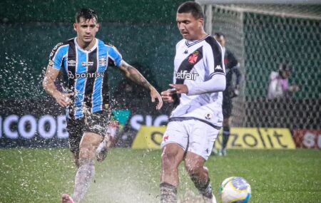 Gr&ecirc;mio x Vasco pela S&eacute;rie A de 2024 na Arena Cond&aacute;, em Chapec&oacute;. 