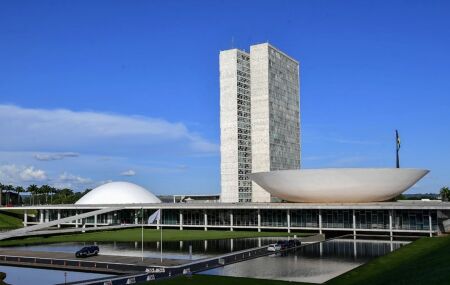 Senado Federal aprova projeto que libera pagamento de direitos acumulados aos servidores p&uacute;blicos.