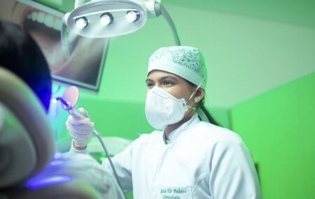 Laser reduz dor e acelera recupera&ccedil;&atilde;o em tratamento de gengiva, apontam estudos em Universidade pernambucana 