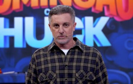 Luciano Hulk critica megaopera&ccedil;&atilde;o no Rio durante programa na Globo: 'A&ccedil;&atilde;o sem nenhum resultado"