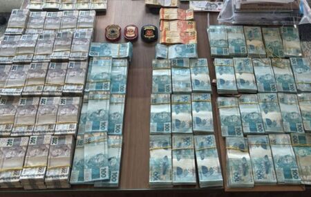 Dinheiro apreendido em megaopera&ccedil;&atilde;o.