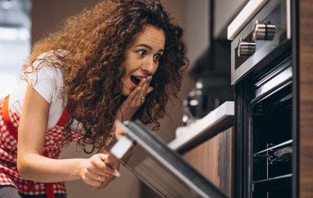 Descubra o novo substituto da airfryer, um forno multifuncional. 