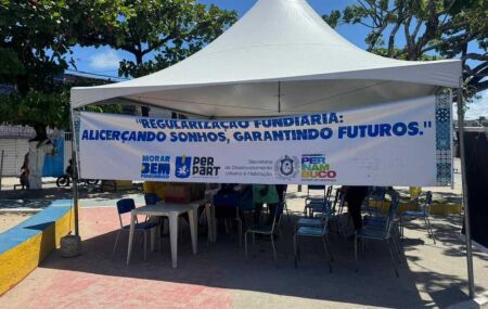 Mutir&atilde;o para regulariza&ccedil;&atilde;o fundi&aacute;ria em Jaboat&atilde;o.