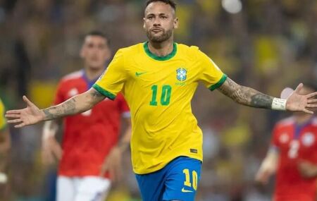 Neymar merece ir &agrave; Copa? Ronaldo, Rom&aacute;rio e Ronaldinho n&atilde;o foram aos 33 anos e com mais futebol