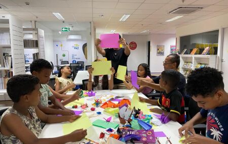 Oficina de Origami com temas do Natal