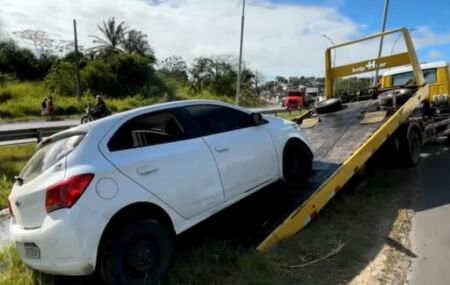 Carro de motorista por aplicativo que foi roubado.