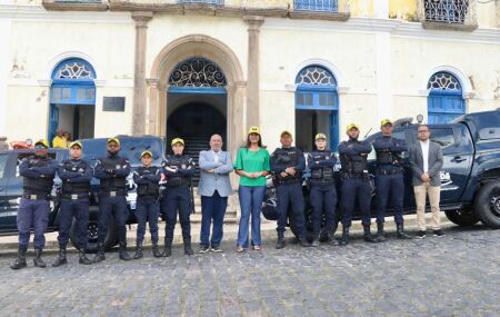 Prefeitra Mirella refor&ccedil;a seguran&ccedil;a em Olinda.