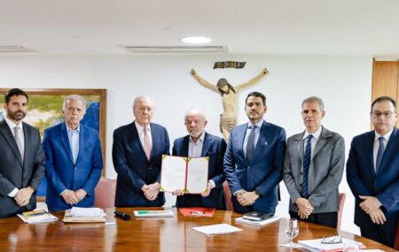 PT comemora recuo do relator Guilherme Derrite em projeto Antifac&ccedil;&atilde;o. 