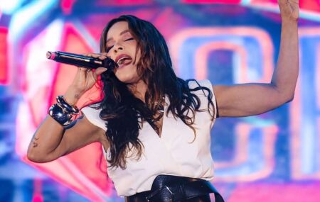 Silv&acirc;nia Aquino revela a verdade sobre sa&iacute;da da banda Calcinha Preta: "N&atilde;o foi op&ccedil;&atilde;o minha"