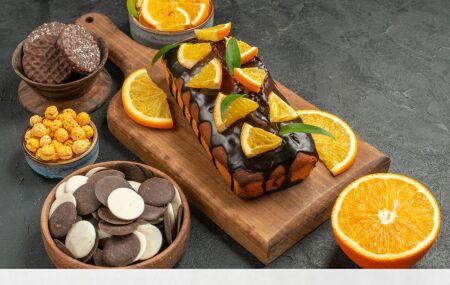 O morango do amor dominou as vitrines, mas o setor de confeitaria j&aacute; aposta em novas estrelas. Sabores brasileiros, doces funcionais e releituras artesanais est&atilde;o conquistando o p&uacute;blico.