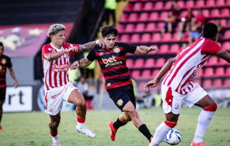 Sport x N&aacute;utico em duelo pelo Pernambucano.