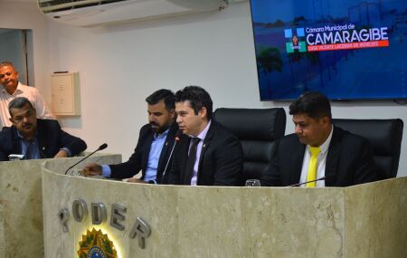 C&acirc;mara Municipal de Camaragibe, presidente Paulo Andr&eacute; (PSB) 