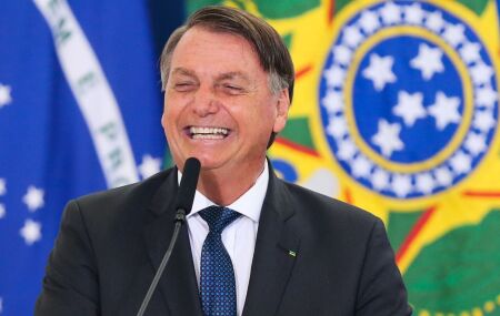 Presidente da Rep&uacute;blica, Jair Bolsonaro, discursa durante &agrave; cerim&ocirc;nia de posse do ministro de Estado do Turismo, Gilson Machado.