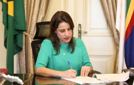 Governadora Raquel Lyra.