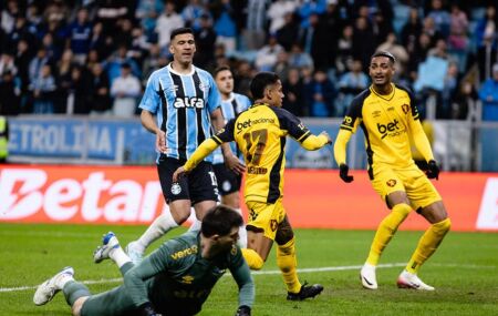 Sport x Gr&ecirc;mio se enfrentam neste domingo (07), &agrave;s 16h, na Ilha do Retiro.