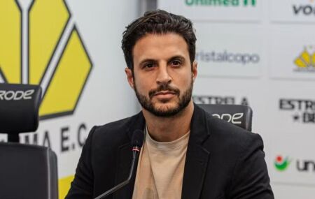 Hudson &eacute; contratado para ser o novo gerente de futebol do Sport.