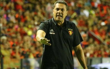 Vanderlei Luxemburgo, ex-Sport, revela convite do Santa Cruz.
