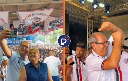 Mano Medeiros na festa da Inferno Coral.