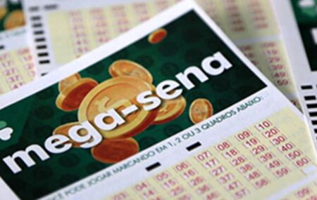 Cartelas da Mega-Sena.