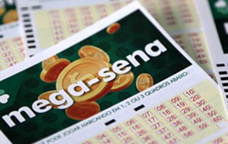 Cartelas da Mega-Sena.